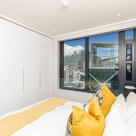 Beautiful Family Apartment With Amazing Views @ 16 On Bree Cape Town Exterior photo