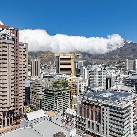 Beautiful Family Apartment With Amazing Views @ 16 On Bree Cape Town Exterior photo