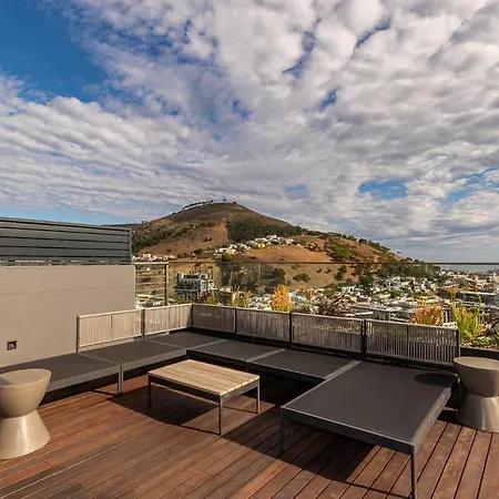 Beautiful Family Apartment With Amazing Views @ 16 On Bree Cape Town Exterior photo