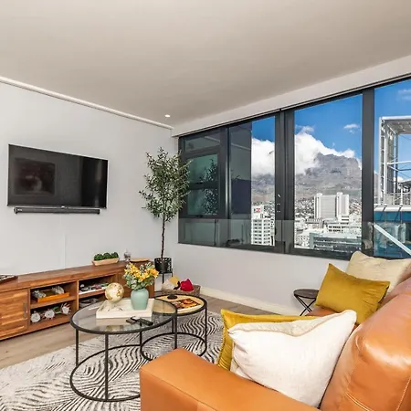 Beautiful Family Apartment With Amazing Views @ 16 On Bree Cape Town Exterior photo
